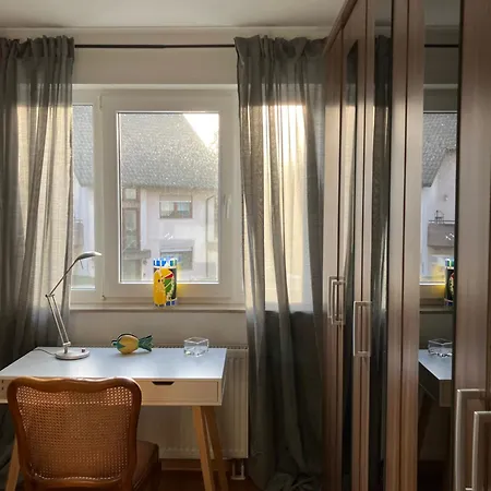 Stilvolle 3,5-zimmer-wohnung In *