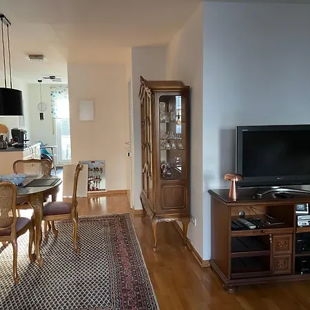 Stilvolle 3,5-zimmer-wohnung In